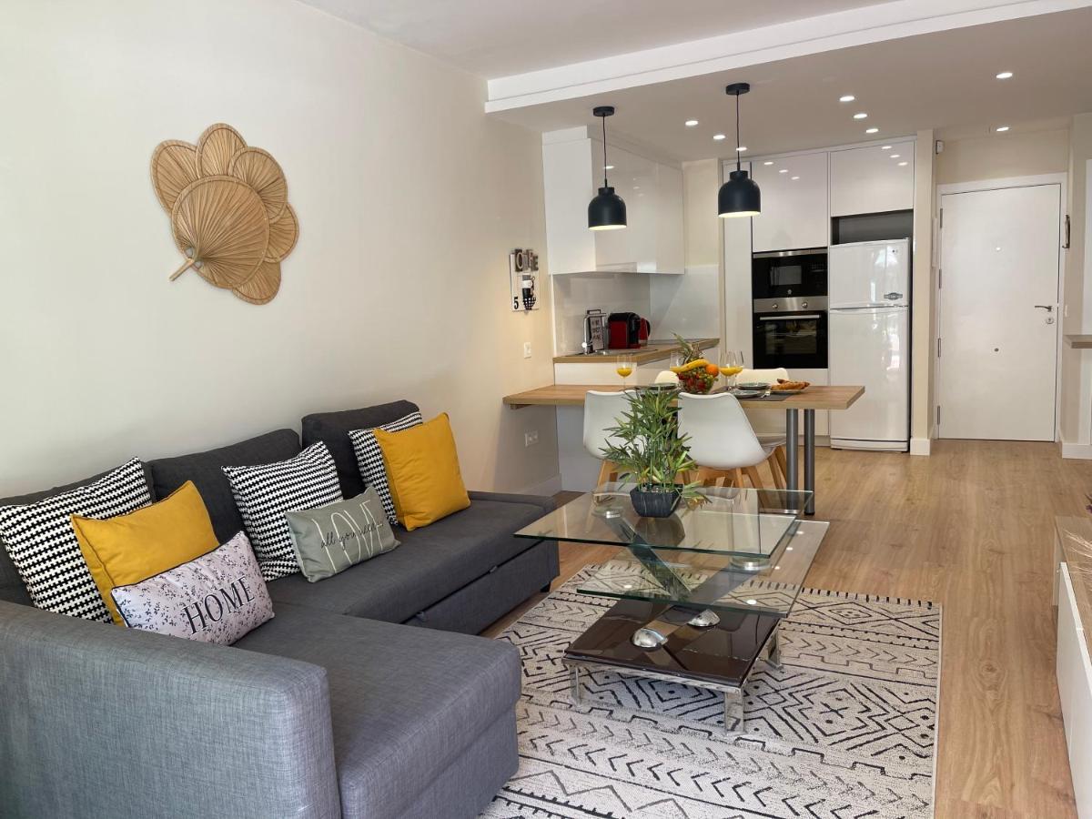 Suite 208, Close To The Beach, 2 Bedroom,Golden Mile Marbella Esterno foto