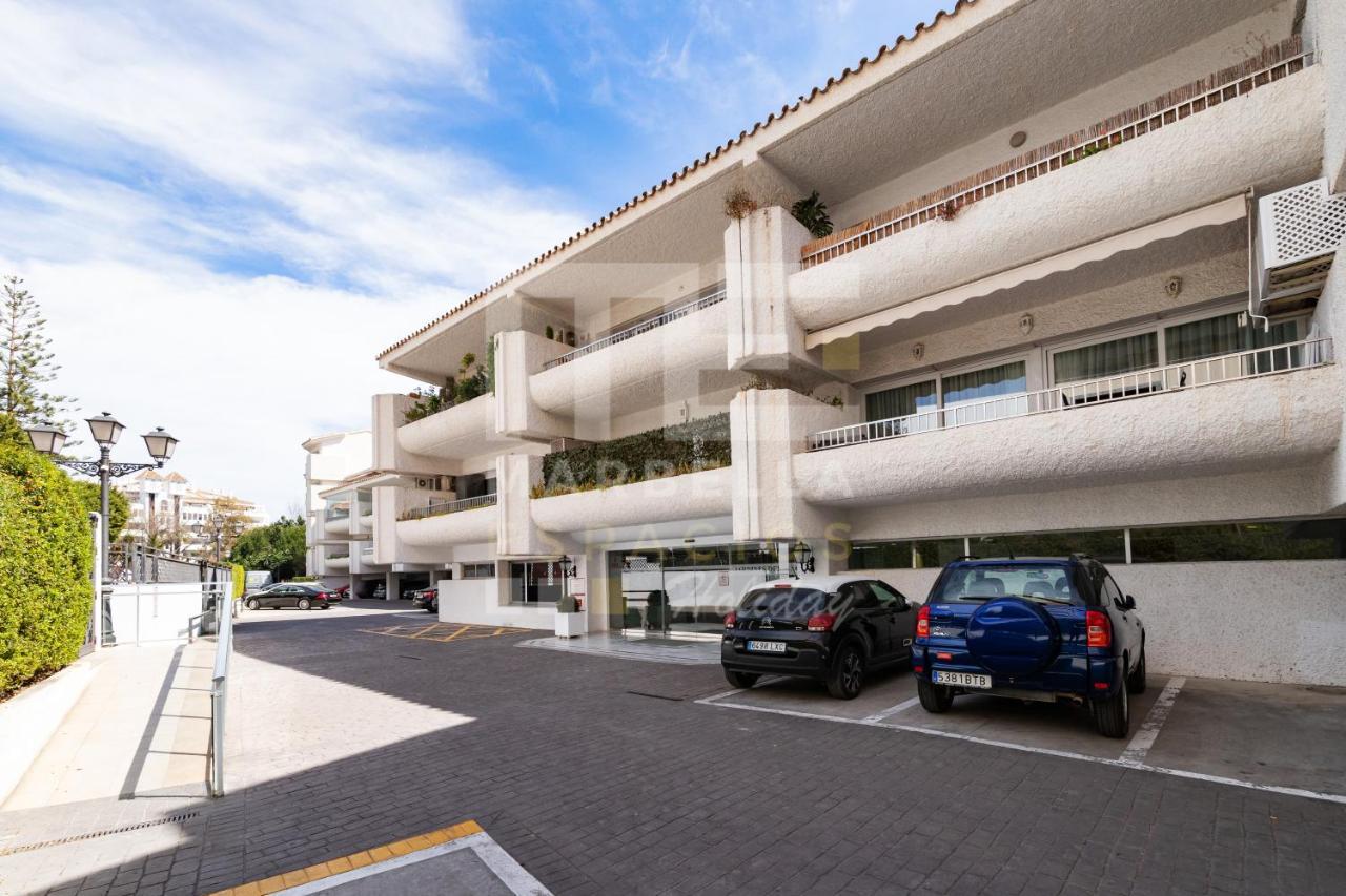 Suite 208, Close To The Beach, 2 Bedroom,Golden Mile Marbella Esterno foto